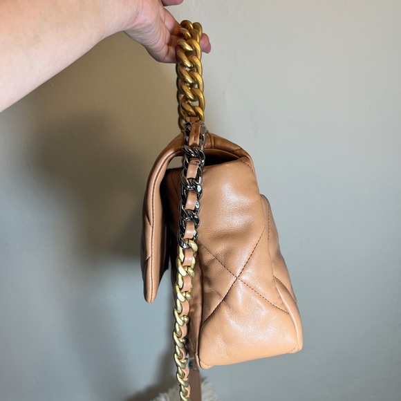 Chanel 19 Medium in Brown - Picture 6 of 14